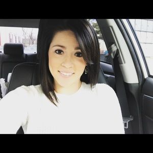 Meet your Posher, Megan